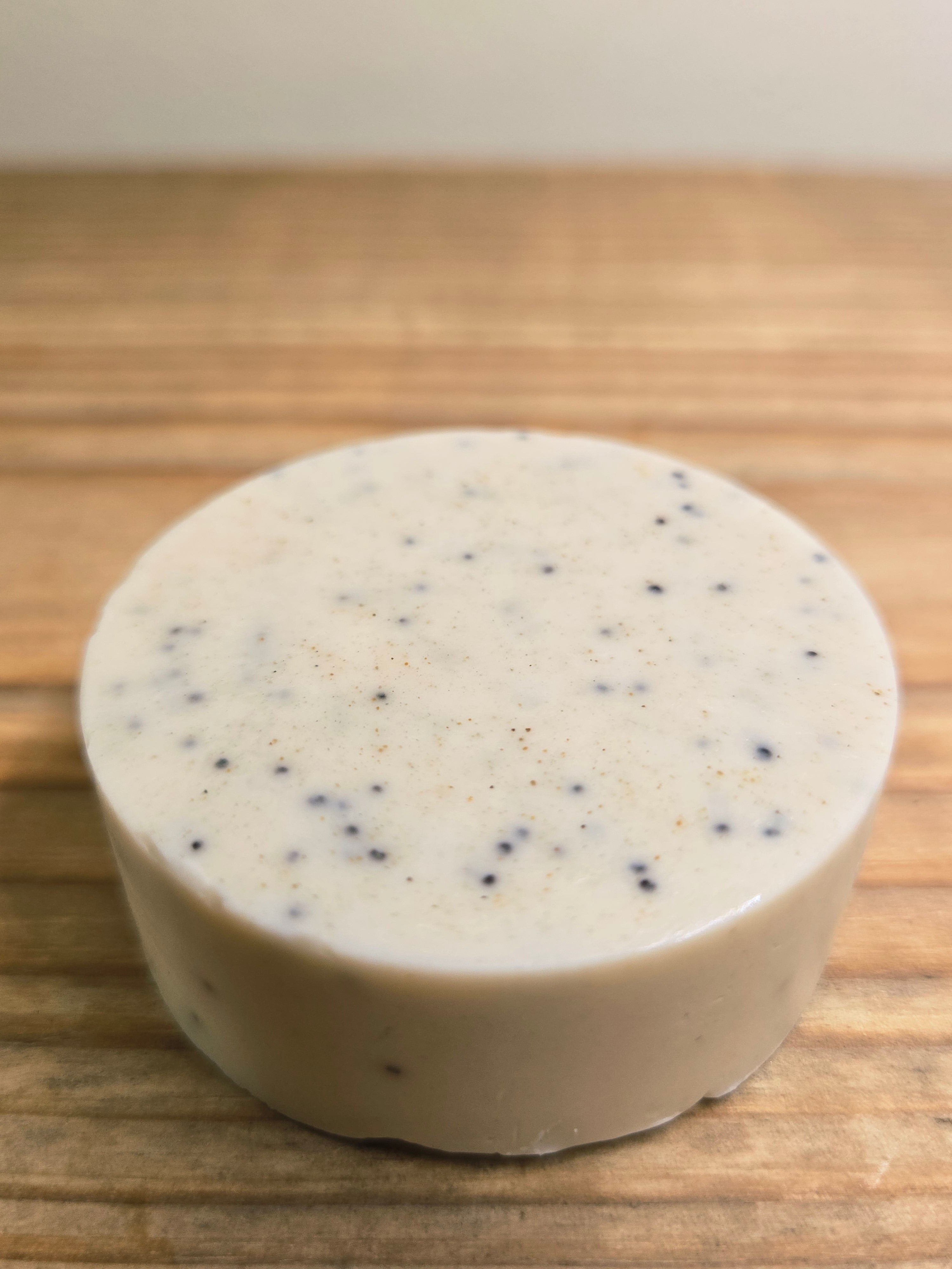 Dead Sea Mud & Poppy Seed Soap